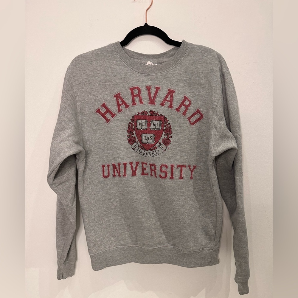 Harvard University sweatshirt size small